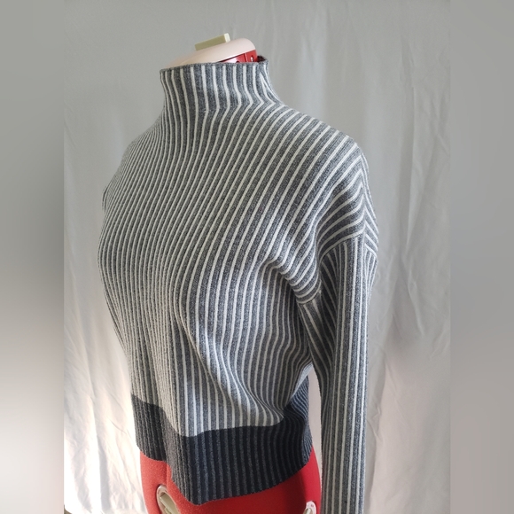 Tahari Gray and Black Striped Turtleneck Sweater - Picture 1 of 8